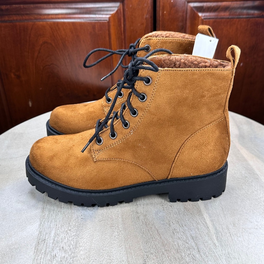 Divided Brown Suede Lace Up Combat Boots Faux Fur Lined Womens Size 7
